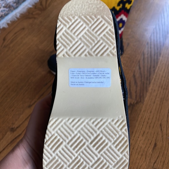 Gorgeous new boots - Austrian designer - so comfortable- never worn - Picture 4 of 5